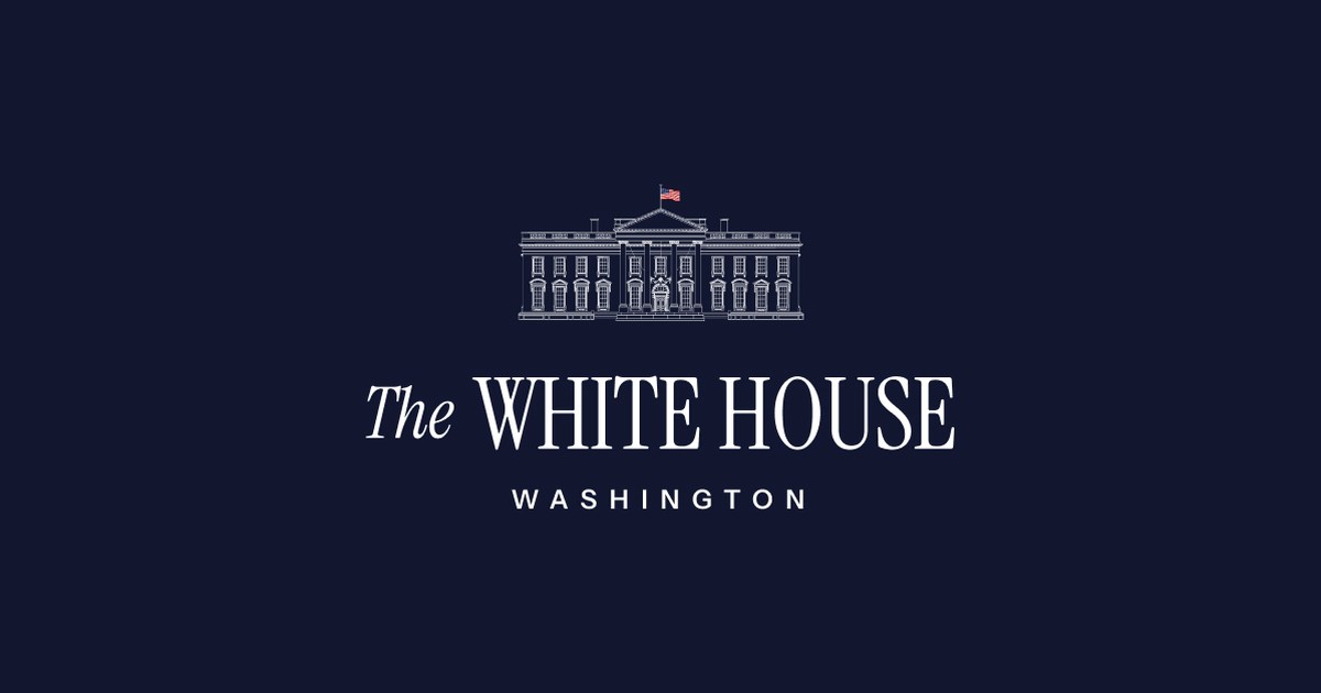 Amerika Birleşik Devletleri Başkanı Donald J. Trump Beyaz Saray'da ekonomi ve vergi politikalarına ilişkin açıklama yapıyor.