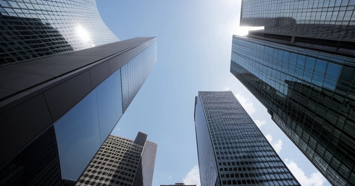NASDAQ borsasında işlem gören Star Holdings şirketine ait ticari gayrimenkul ve finans piyasaları grafiği