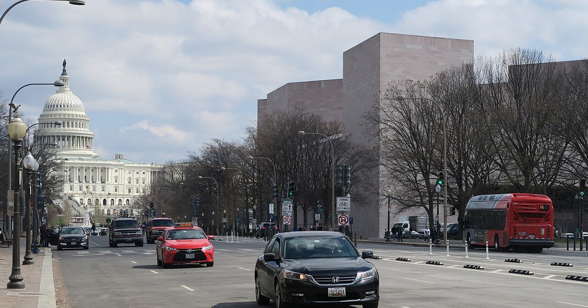 Virginia Cumhuriyetçi Partisi Richmond ofisleri binası ve çevresi